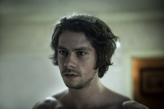American Assassin: un primo piano di Dylan O'Brien