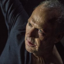 American Assassin: un primo piano di Michael Keaton
