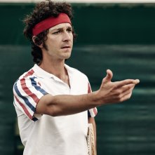 Borg McEnroe: Shia LaBeouf in una scena del film
