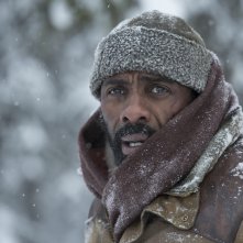Il domani tra di noi: Idris Elba in una scena del film