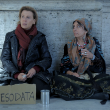 L'esodo: Rosaria De Cicco e Daniela Poggi in una scena del film