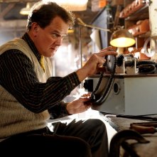 Ogni tuo respiro: Hugh Bonneville in una scena del film