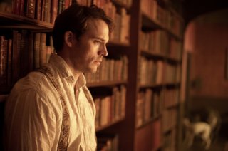 Rachel: Sam Claflin in una scena del film