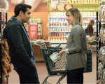 Golden Globes, Kumail Nanjiani reagisce in modo ironico all'assenza di The Big Sick