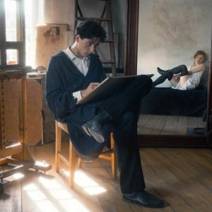 Egon Schiele - Death and the Maiden: Noah Saavedra e Valerie Pachner in un momento del film