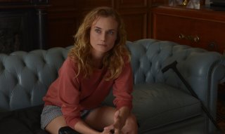 All That Divide Us: Diane Kruger in una scena del film