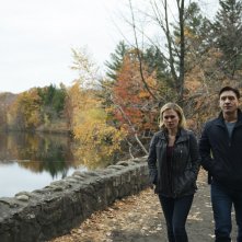 Bellevue: Anna Paquin e Shawn Doyle in una scena