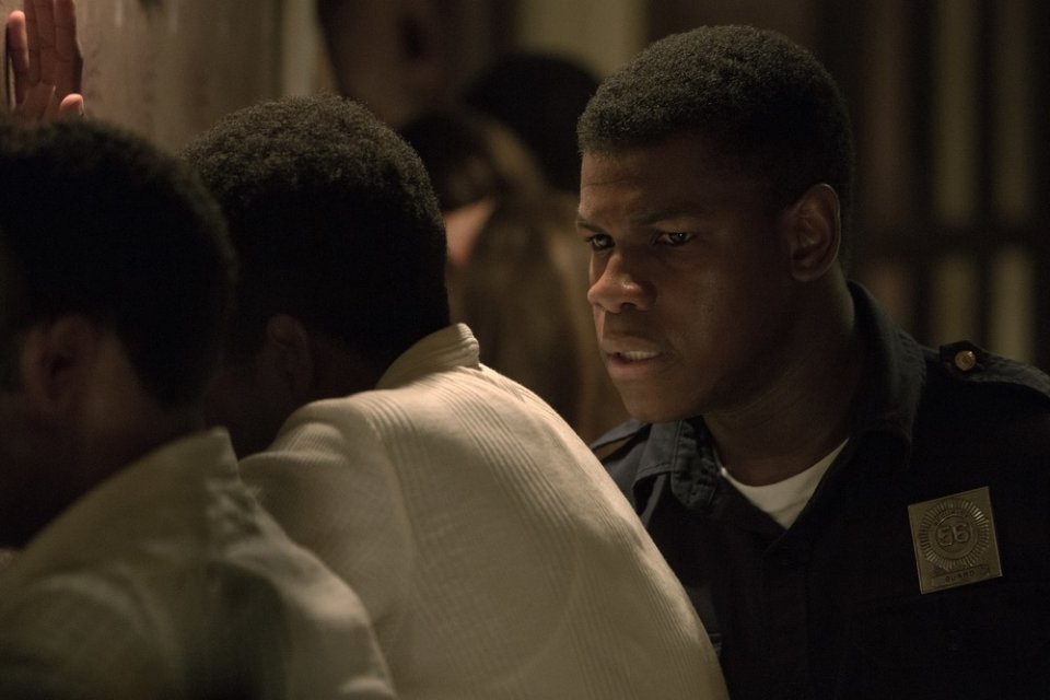 Detroit: John Boyega in una scena del film