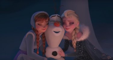 Frozen - Le avventure di Olaf: una scena del corto d'animazione