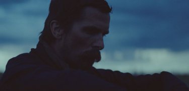 Hostiles: un primo piano di Christian Bale