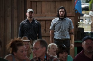 Logan Lucky: Adam Driver e Channing Tatum in una scena del film