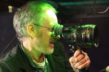 Spielberg: il cineasta statunitense in un'immagine del documentario