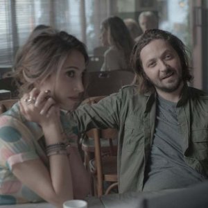 The Place: Silvia D'Amico e Silvio Muccino in una scena del film