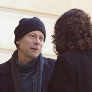 Tomorrow and Thereafter: Mathieu Amalric e Noémie Lvovsky in una scena del film