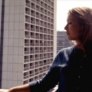 Due o tre cose che so di lei: Marina Vlady in una scena del film