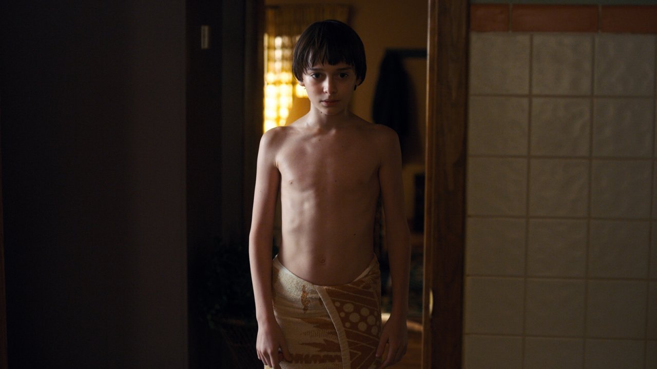 Noah Schnapp in una scena di Stranger Things