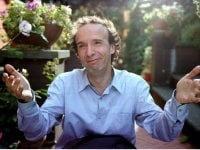 Roberto Benigni: il piccolo diavolo compie 65 anni e ci insegna che la vita è bella