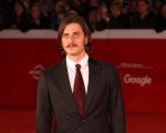Luca Marinelli sul red carpet di Roma 2017 (foto e video)