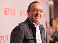 Kevin Spacey ammette di essere gay e si scusa per le molestie ad Anthony Rapp