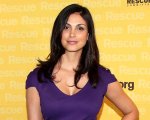 Morena Baccarin affiancherà Alec Baldwin nel documentario su John DeLorean