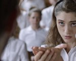 Natalia Dyer, da Stranger Things al cortometraggio sull'autoerotismo