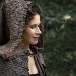 Agadah: Valentina Cervi in una scena del film