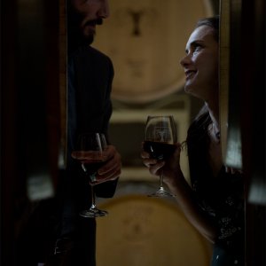 Destination Wedding: Keanu Reeves e Winona Ryder in una foto del film