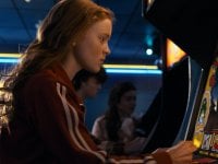 Stranger Things: Sadie Sink fa chiarezza sul bacio delle polemiche