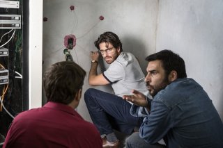 Smetto quando voglio - Ad honorem: Edoardo Leo e Giampaolo Morelli in una scena del film