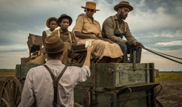 images/2017/11/15/mudbound-still-4_31326419931_o.jpg