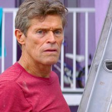 The Florida Project: Willem Dafoe in una scena del film