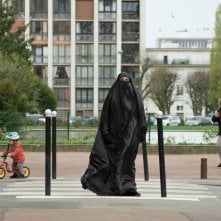 Due sotto il burqa: Félix Moati in un'immagine del film