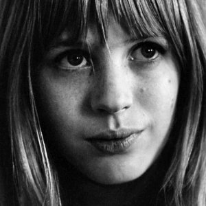 Faithfull: un primo piano del documentario