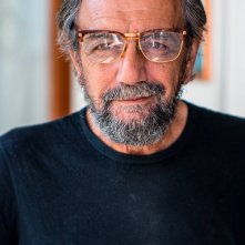 Un primo piano dell'attore Gigi Savoia