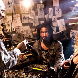 Patti Cake$: Danielle MacDonald e Mamoudou Athie in un momento del film