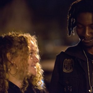 Patti Cake$: Danielle MacDonald e Mamoudou Athie in una scena del film