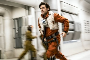 Star Wars: Gli Ultimi Jedi, Oscar Isaac in una scena del film