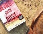 Devils Unto Dust: il romanzo di Emma Berquist diventerà un film