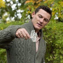 Professor Marston & The Wonder Women: Luke Evans in una scena del film