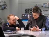Rian Johnson contro l'intelligenza artificiale: 'Sta peggiorando tutto in ogni modo'