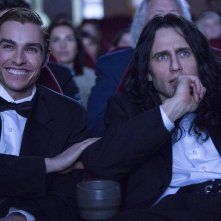 The Disaster Artist: James Franco e Dave Franco in una scena del film
