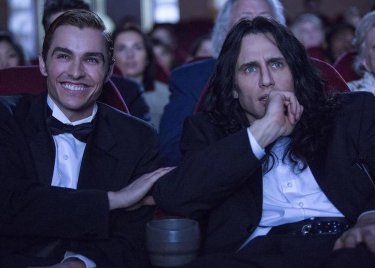 The Disaster Artist: James Franco e Dave Franco in una scena del film