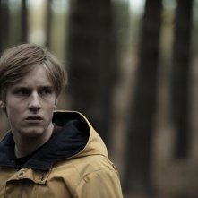 Dark: un primo piano di Louis Hofmann 