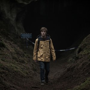 Dark: una scena con Louis Hofmann