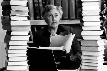 Un'immagine che ritrae Agatha Christie