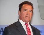 Arnold Schwarzenegger al centro delle polemiche dopo le accuse di molestie