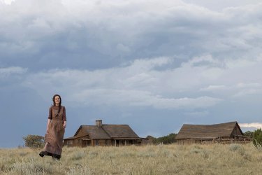 Godless: Michelle Dockery in una foto della serie