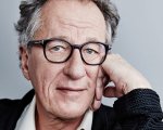 Geoffrey Rush nega le accuse di 'comportamenti inappropriati sul set'