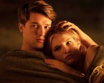 Il sole a mezzanotte: Bella Thorne e Patrick Schwarzenegger nel trailer