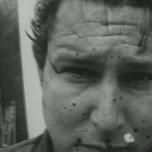 L'arte viva di Julian Schnabel: un primo piano di Schnabel tratto dal documentario